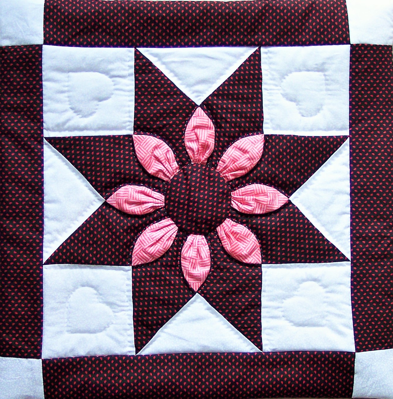 Amish Dahlia Quillows Pillow/Quilt